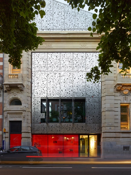 Caisse d’Epargne总部/ Taillandier Architectes Associés - 公共机构建筑