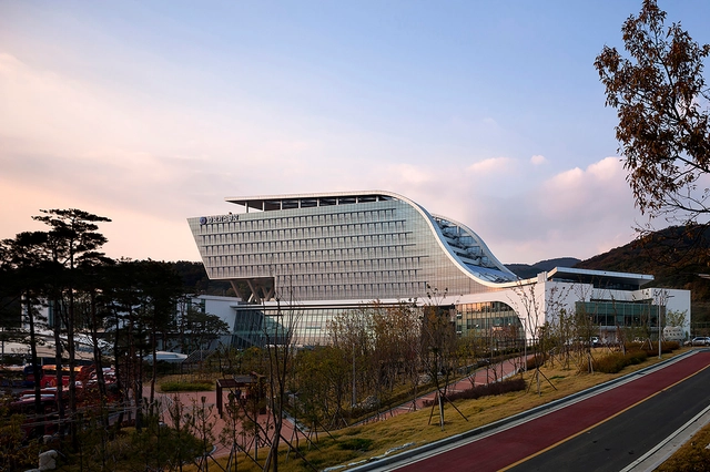 Sede de la Corporación de Gas de Corea / Samoo Architects & Engineers - Edificios Institucionales