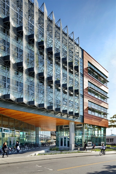 Perkins+Will's CIRS Building Wins RAIC's Green Building Award - Featured Image