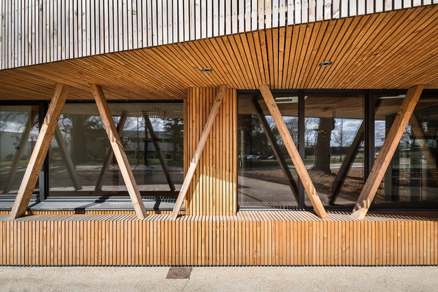 ECOPOLE / ENO architectes - Edifícios De Escritórios