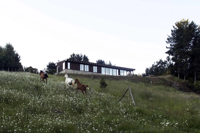Casa ERZ / Cristián Berríos - Casas, Jardín