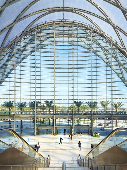 Centro Regional de Transporte Intermodal Anaheim / HOK - Transporte