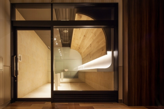Sala de Fumadores en Centro Comercial / Hiroyuki Ogawa Architects - Obras De Pequeña Escala
