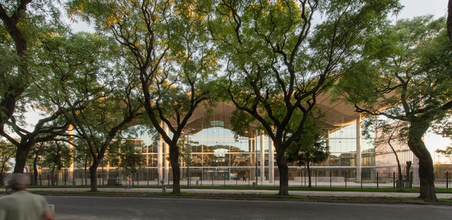 Norman Foster inaugura a nova Sede do Governo de Buenos Aires - Imagem de Destaque