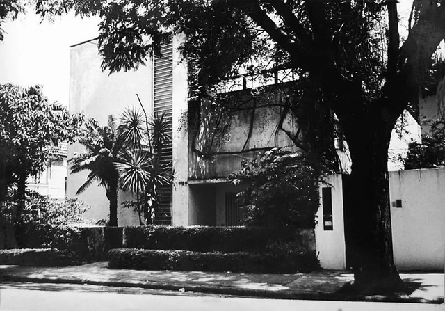 Clássicos da Arquitetura: Casa Modernista da Rua Bahia / Gregori Warchavchik - Casas, Fachada