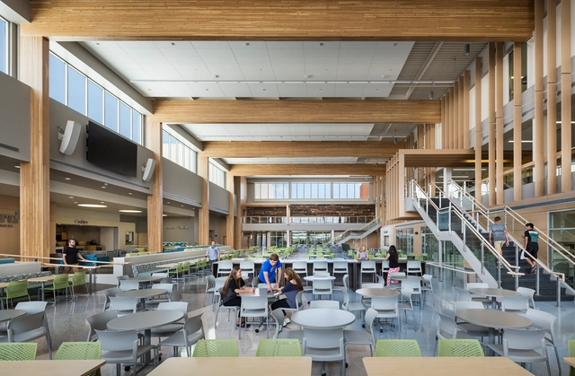 Alexandria Area High School / Cuningham Group Architecture - Escuela Secundaria