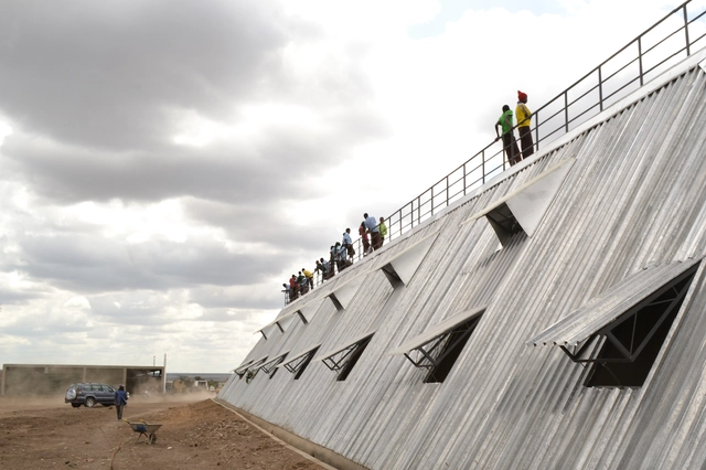 PITCHAfrica cria um centro de coleta de água pluvial para comunidades africanas - Imagem de Destaque