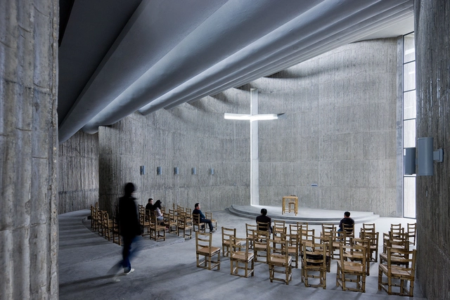 10 Stunning Images of Sacred Spaces - Featured Image