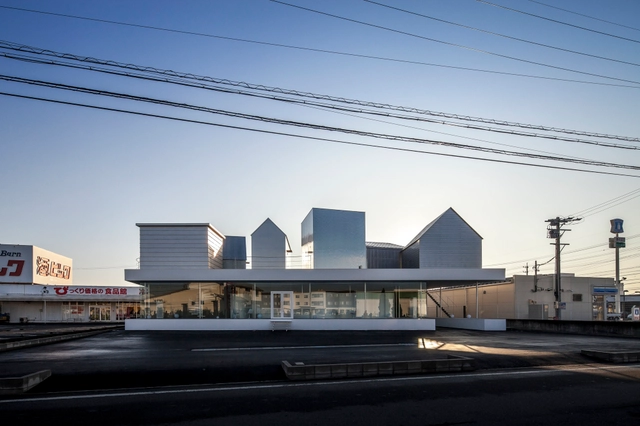 Billboard / +S/Shintaro Matsushita+Takashi Suzuki + knit/Naohito Ikuta - Retail
