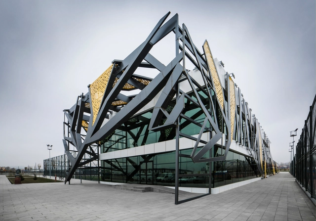 Complexo Desportivo / BKA-Bahadır Kul Architects - Arquitetura Esportiva