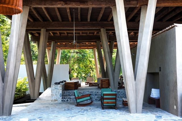 The Explorean / AoMa - Hoteles, Jardín, Fijación Vigas, Pilares