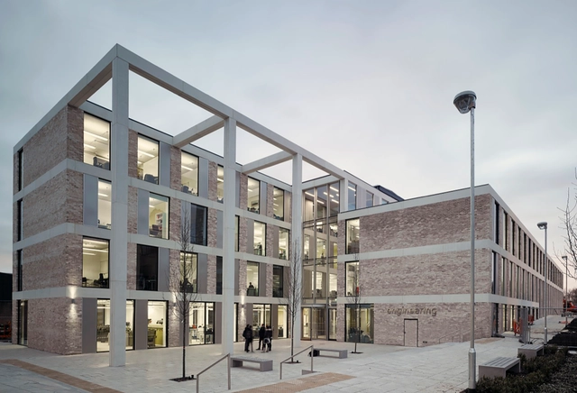 Escuela de Ingeniería en la Universidad de Lancaster / John McAslan + Partners - Universidad