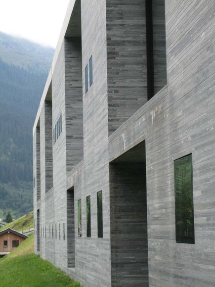 Termas de Vals / Peter Zumthor - Termas, Fachada