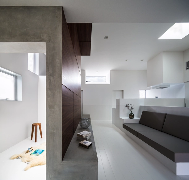 Cozy House / FORM | Kouichi Kimura Architects - Houses, Bedroom, Bed