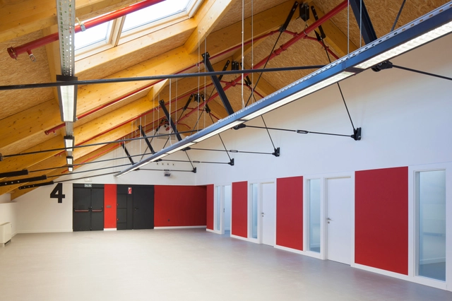 Centro de Recursos para el Aprendizaje y la Investigación (CRAI) de la Universidad de Alcalá / CDE Arquitectura - Universidad
