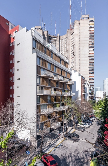 Edificio Ancon / Irene Joselevich + Ana Rascovsky + Billy Gutraich - Apartamentos, Fachada, Urbano