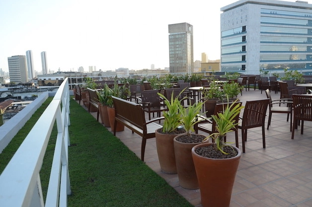 Recife aprova lei que torna obrigatórias as coberturas verdes em edifícios com mais de 4 pavimentos - Imagem de Destaque