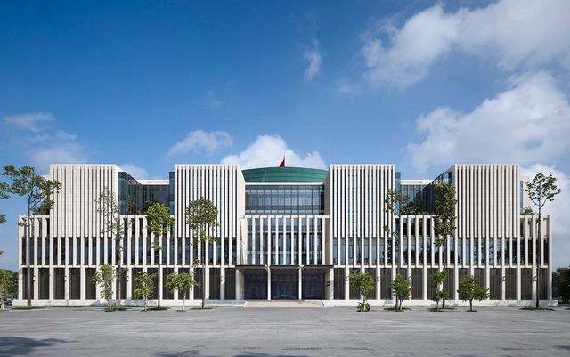 Asamblea Nacional vietnamita en Hanoi / gmp architekten - Centro Cultural