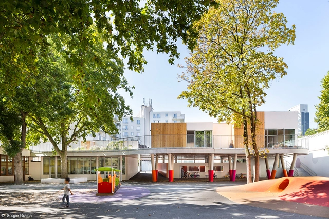 Sonia Delaunay School / ADEN architectes - Elementary & Middle School