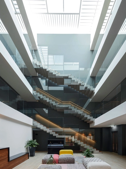 Hotel Raval de la Mar / VVArquitectura - Hoteles