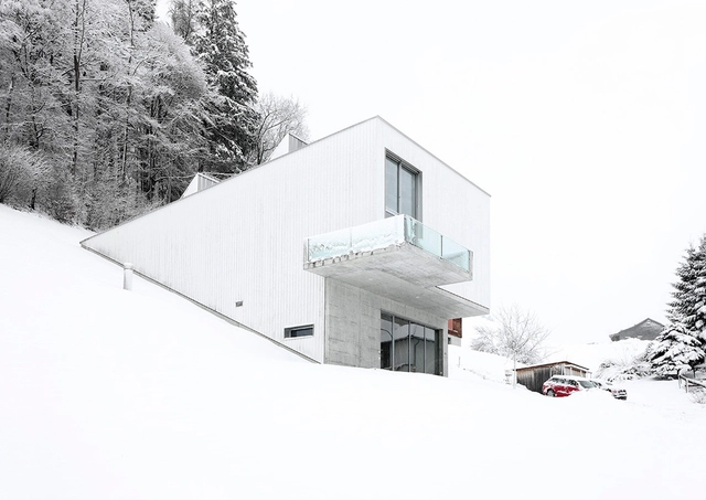 Ateliê Albert Oehlen / Abalos + Sentkiewicz + Enguita&Lasso de la Vega - Casas