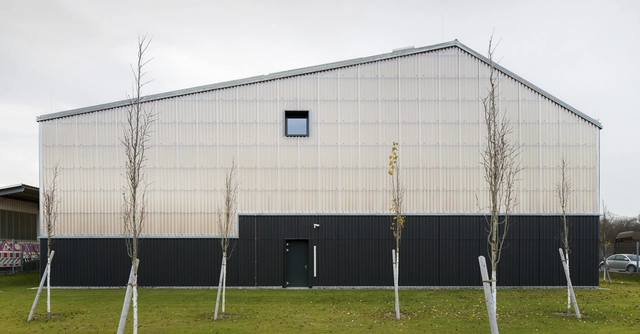 Central Art Depository Freiburg  / Pfeifer Kuhn Architekten - Industrial Architecture