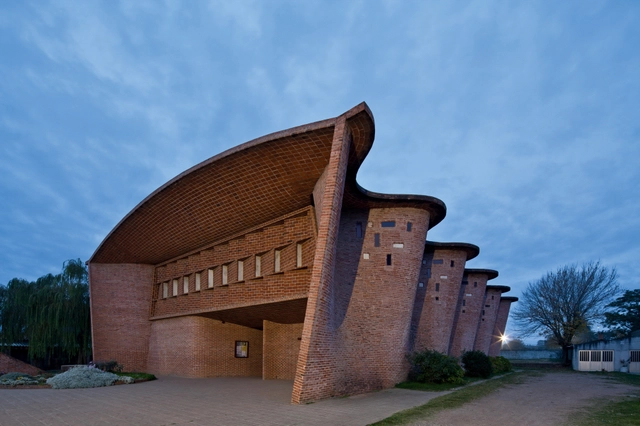 MoMA's Barry Bergdoll On "The Politics And Poetics Of Developmentalism" In Latin American Architecture - Featured Image
