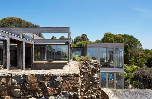 Residência Whitehall Road / B.E Architecture - Casas