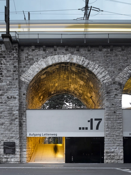 Reforma arcos viaducto / EM2N - Reconversión