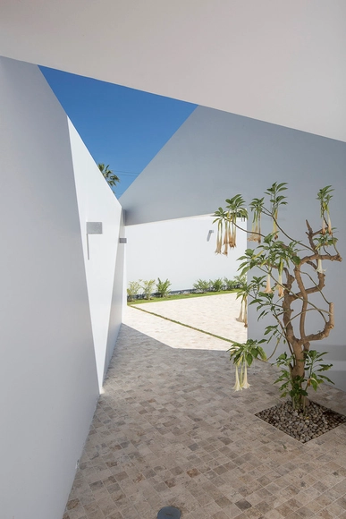 Casa Pátios / Riofrio+Rodrigo Arquitectos - Interiroes De Casas
