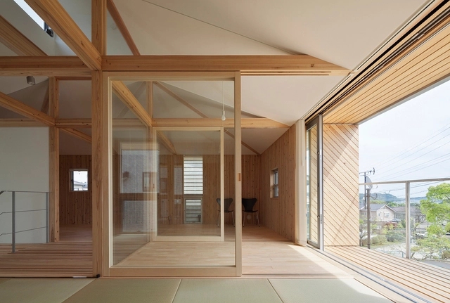 Casa Híbrida de Madera / Architecture Studio Nolla - Casas