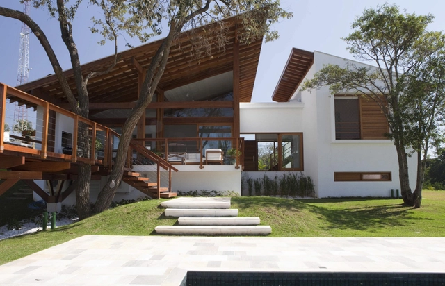 Casa en el Condominio Vila Real de Itu / Gebara Conde Sinisgalli Arquitetos - Casas