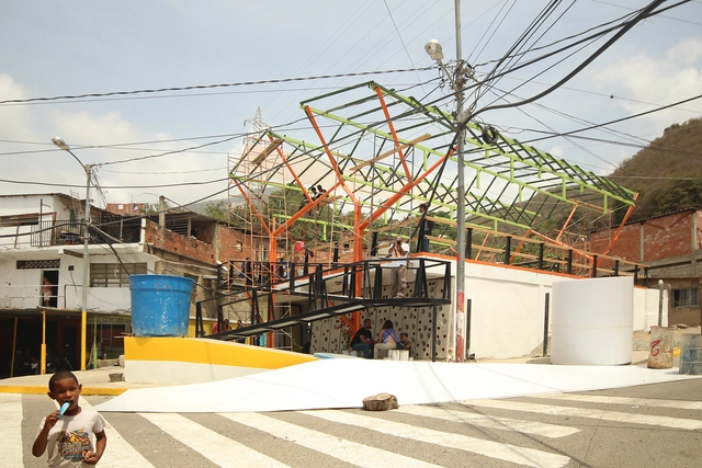 Espacios de Paz 2015: cinco ciudades, cinco comunidades, veinte colectivos de arquitectura - Imagen Principal