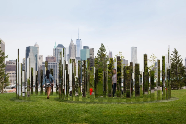 Please Touch the Art: Jeppe Heine's "Labyrinth NY" Installed in Brooklyn - Featured Image