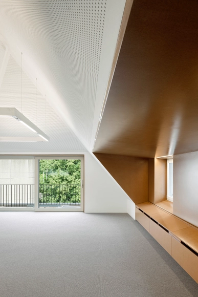 EBP / E2A - Edificio De Oficinas