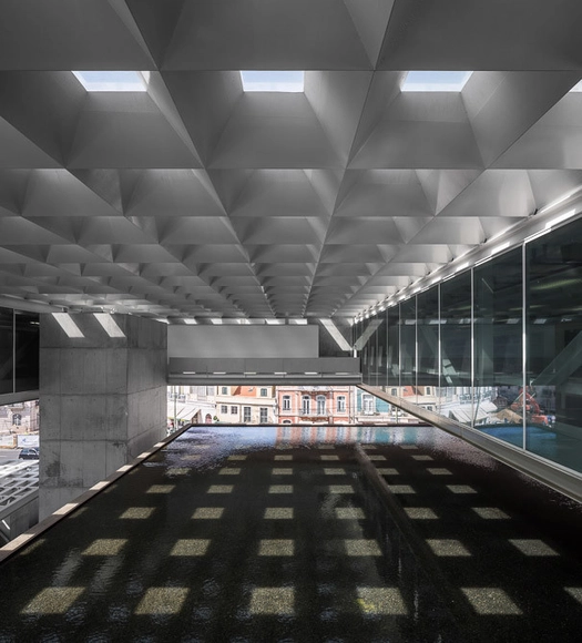 Museu dos Coches / Paulo Mendes da Rocha + MMBB Arquitetos + Ricardo Bak Gordon - Museo