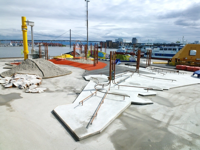 Geopark / Helen & Hard - Skatepark