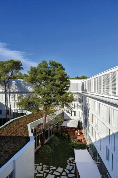 Hotel Bellevue / Rusan arhitektura - Ampliación