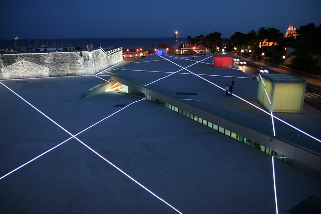 Plaza D. Diogo de Menezes / Miguel Arruda Arquitectos Associados - Patrimonio