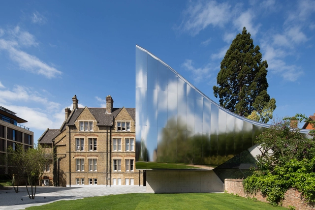 Edificio Investcorp / Zaha Hadid Architects - Edificios Institucionales