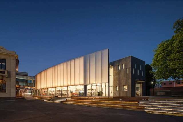 Biblioteca de Williamstown / Sally Draper Architects + Mitsuori Architects - Bibliotecas
