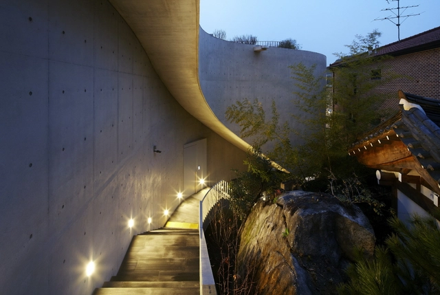 Diálogo en la Oscuridad Bukchon / Wise Architecture - Centro Cultural