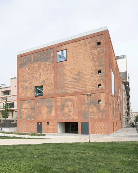 Casa de la memoria / baukuh - Bibliotecas