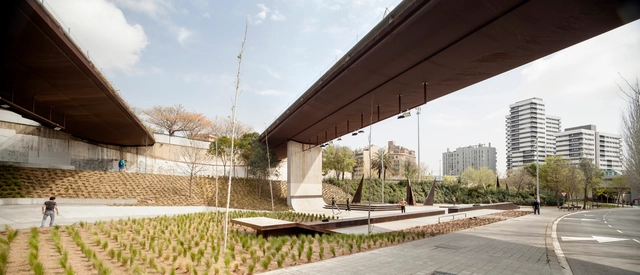 Skate Park Jardines de Aureà Cuadrado / Scob + Sergi Arenas - Skatepark