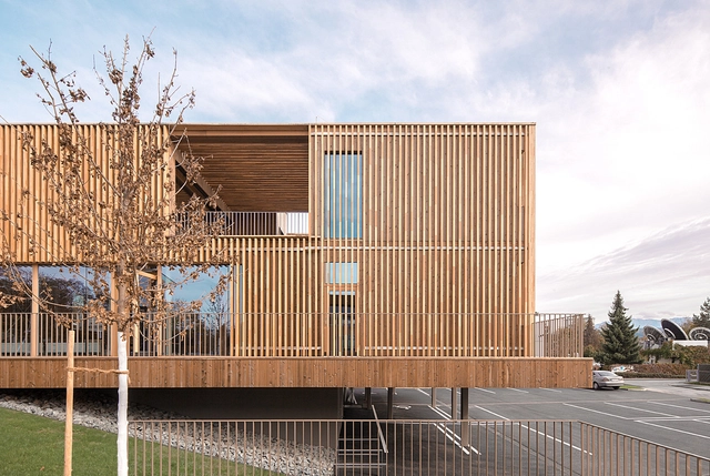 Sparkasse Bank / Dietger Wissounig Architekten - Exterior Photography, Bank, Fence, Facade
