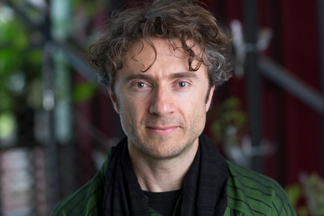 Thomas Heatherwick on People, Plants, Buses and Buildings - Featured Image