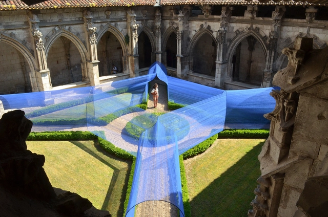 Atelier YokYok Designs an Enchanting String Installation in Cahors - Featured Image