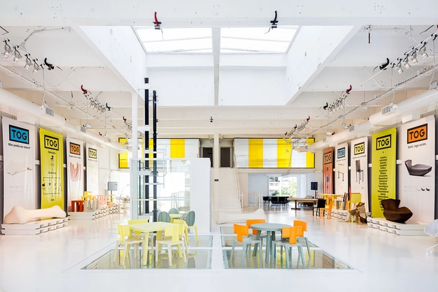 TOG Flagship / TRIPTYQUE + Philippe Starck - Design De Interiores