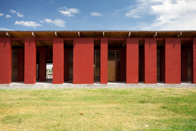 Escuela secundaria en Cambodia / Architetti senza frontiere Italia - Escuelas