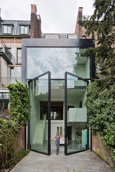 Town House in Antwerp / Sculp[IT] - Extension, Facade, Door
